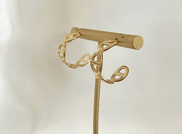 La paire de boucles d’oreilles « IBLIS » 